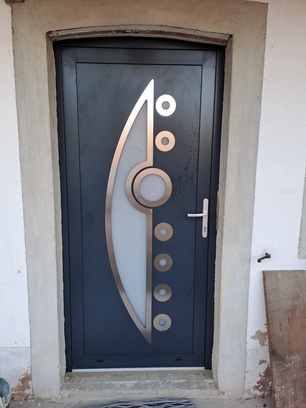 Porte entree  macornay 39570